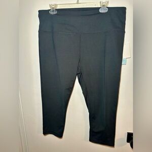 NWT Zella black crop leggings Size XXL